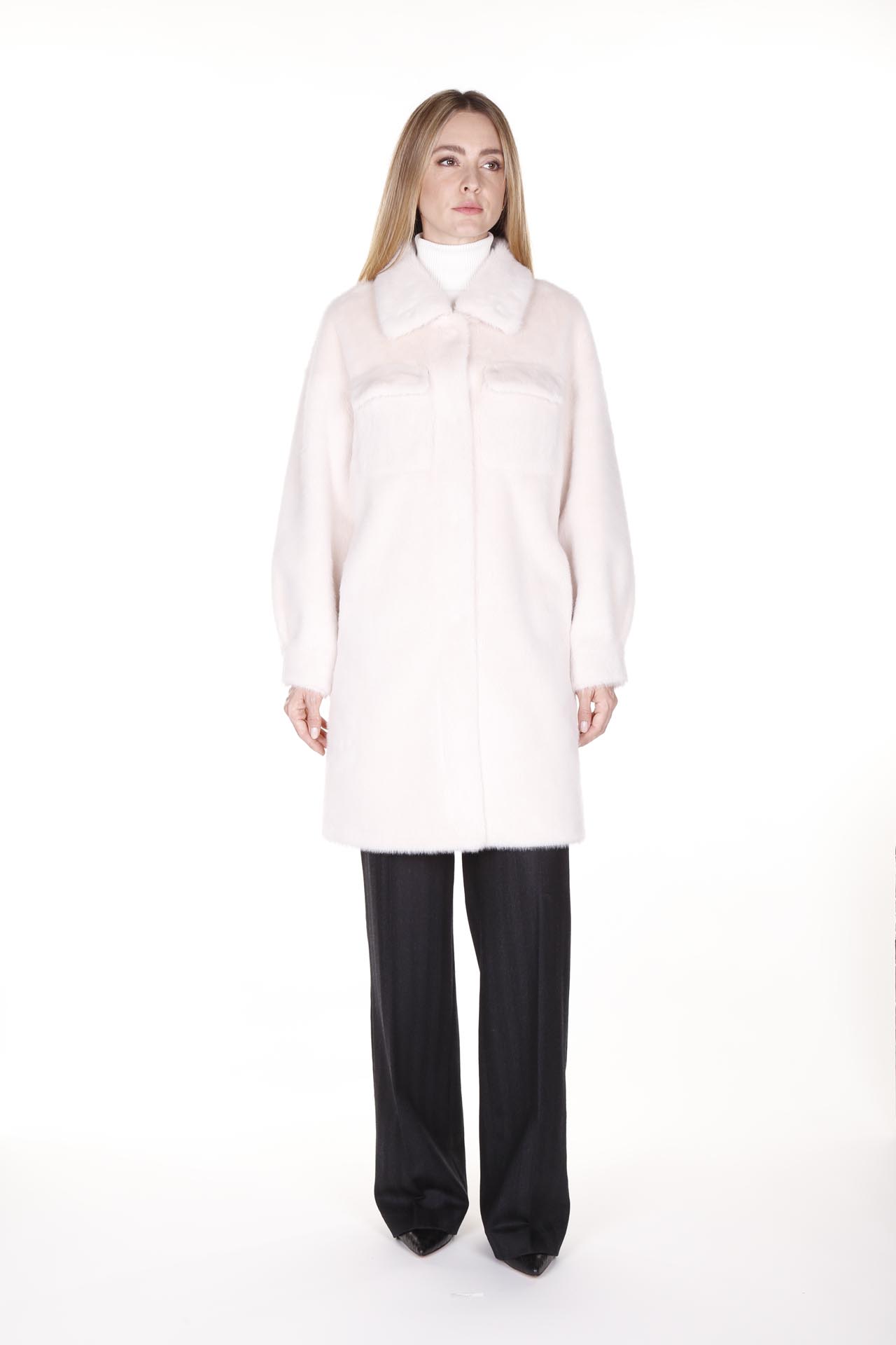 Violanti, Cappotto